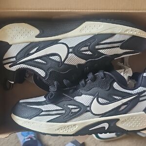 Nike Black and Cream Athletic Shoes